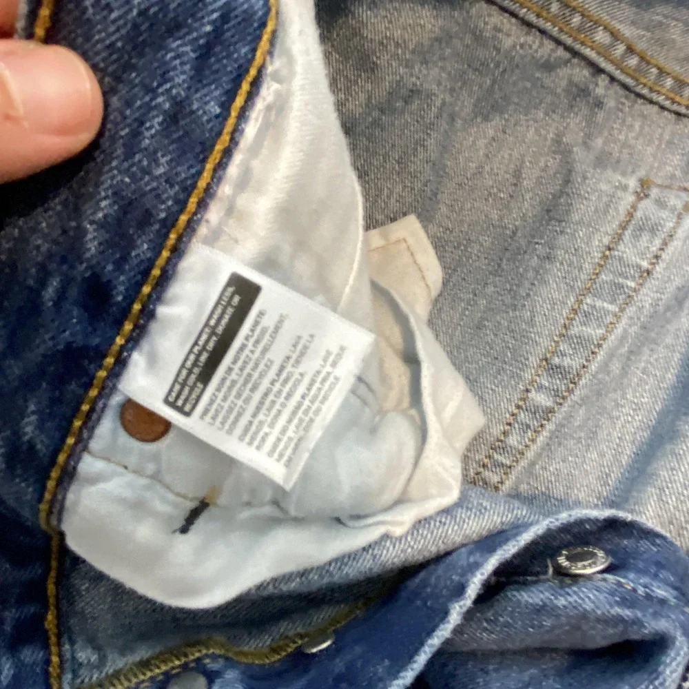Levis 501 Bermuda Shorts Mens 36 Blue Denim Distressed Frayed Hem 11